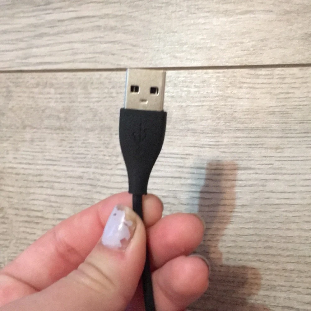 A fit-bit one watch. It’s new new.